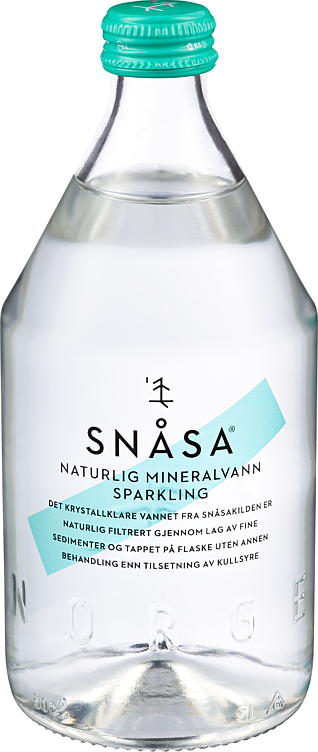 Snåsa Naturlig Mineralvann med Kullsyre Glass